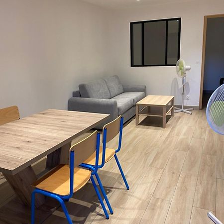 Appartement Ou Studio En Hyper Centre, Pour La Plage Et La Rue Pietonne Il Suffit De Traverser La Rue , Voir La Photo Principale Andernos-les-Bains Extérieur photo